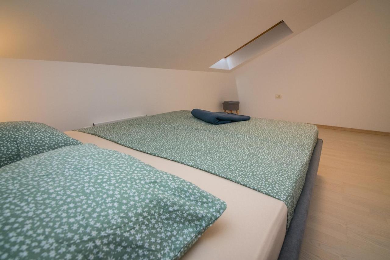 Apartment Skylight Кострена Экстерьер фото